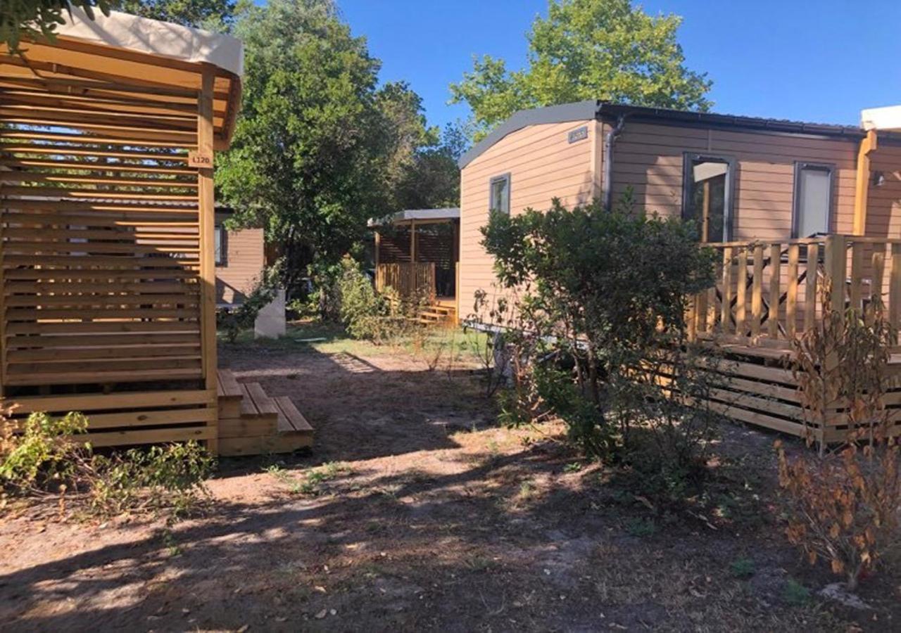 Charmant Dans Camping 5 Etoiles-Lac Hotel Biscarrosse Exterior photo